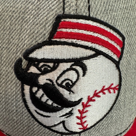 CINCINNATI REDS (REDLEGS) FOX SPORTS, Ohio baseball cap! - Picture 13 of 14